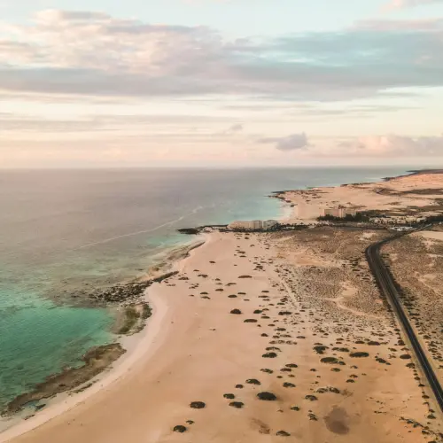 pascal-scholl-7VSC21_rvzU-unsplashgrandes playas_result